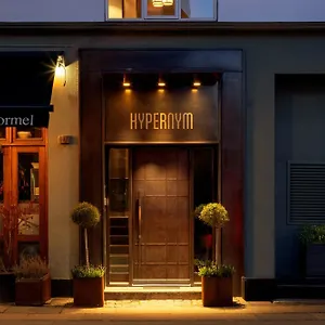 Hypernym & Hotel